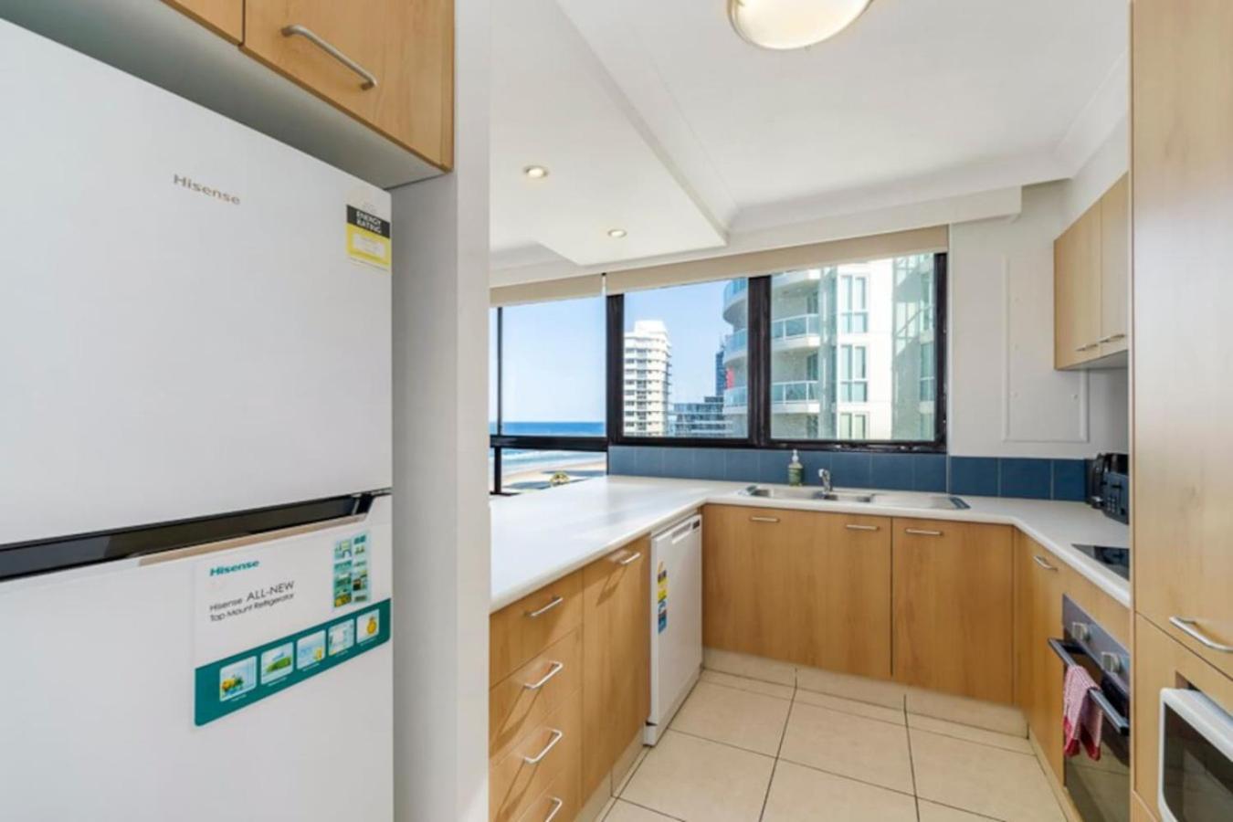 Carrington Getaway Ocean Views Wifi Parking Apartment