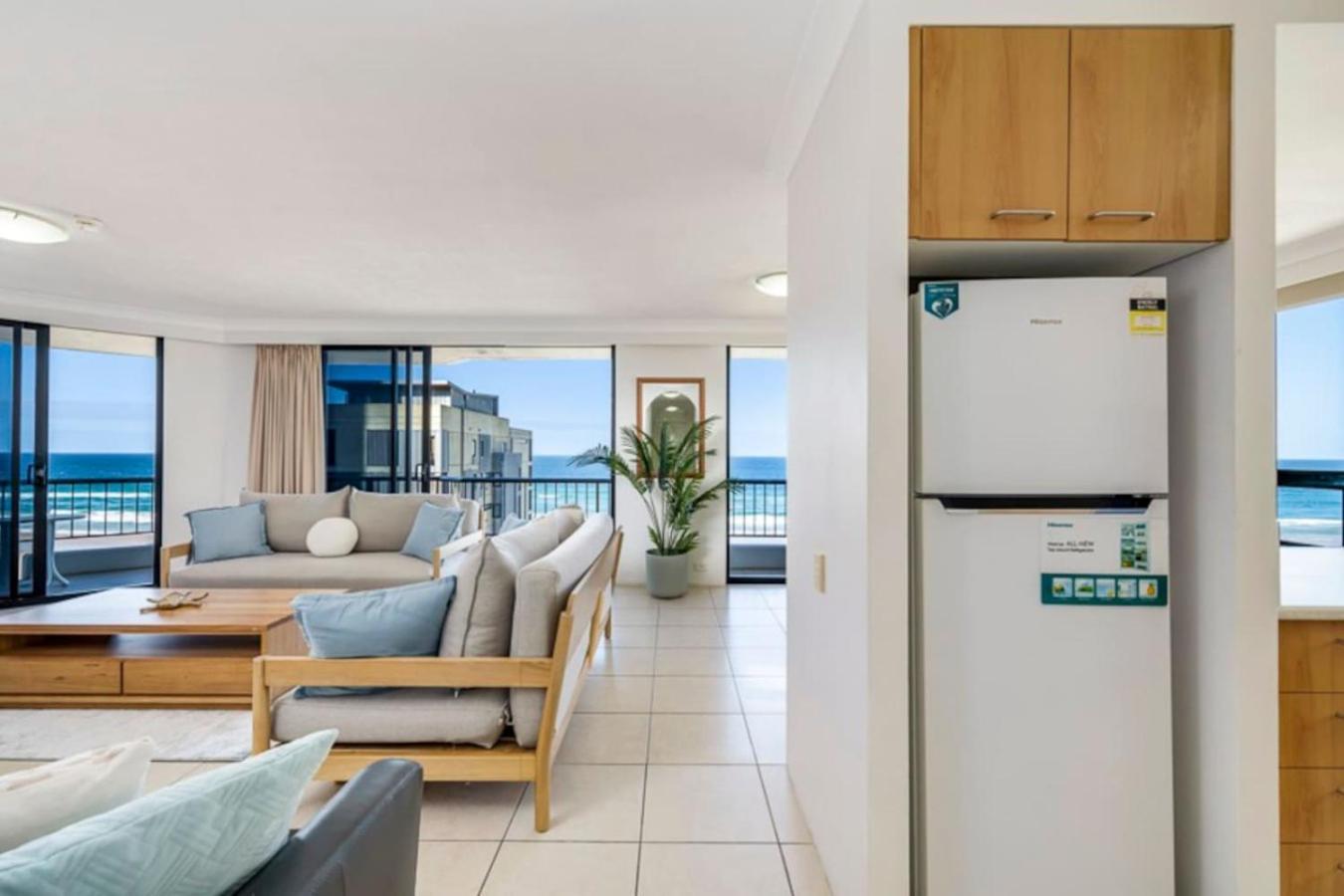 Carrington Getaway Ocean Views Wifi Parking